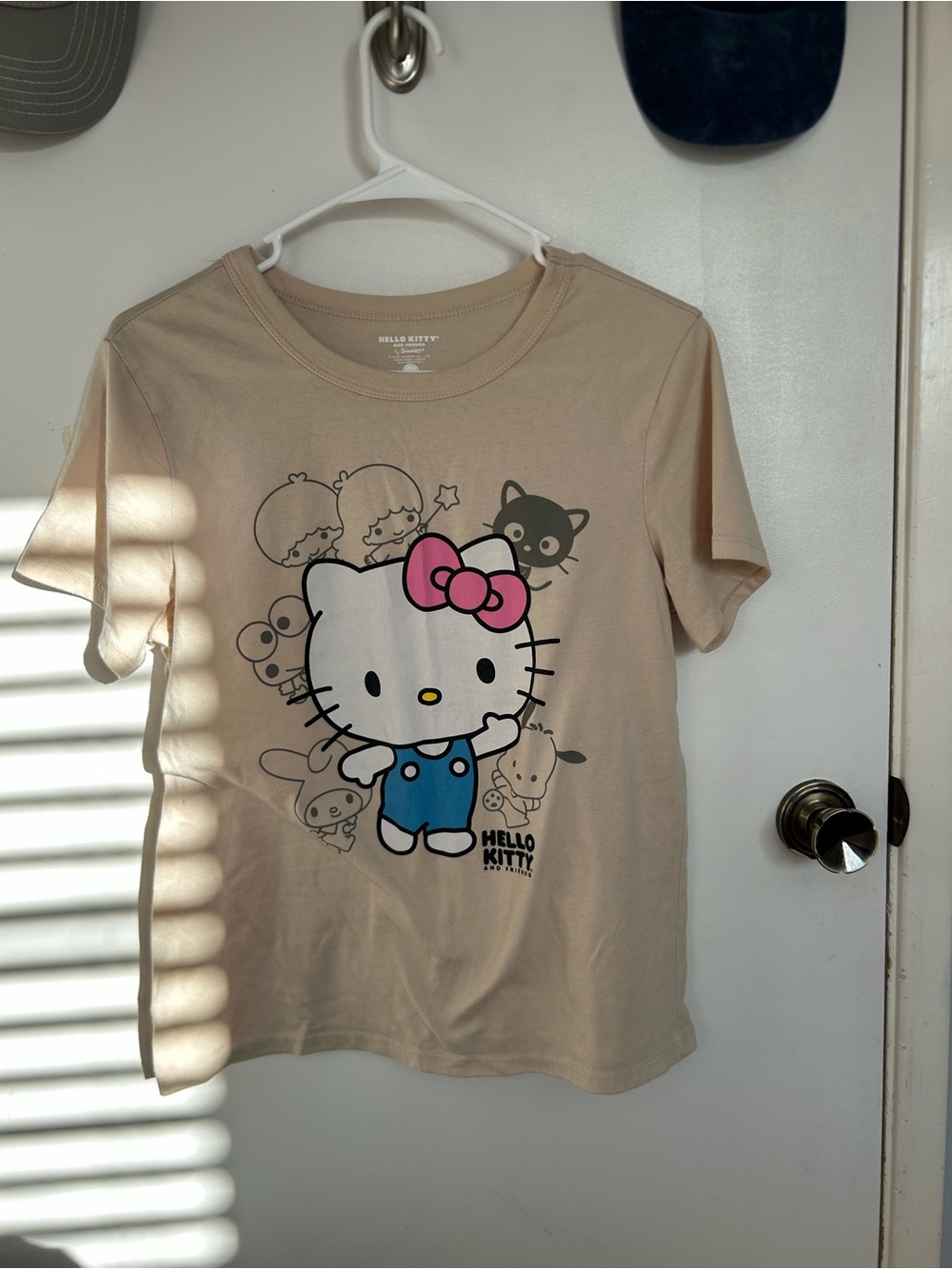 Hello Kitty graphic tee